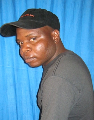Oyenda Ndi Lupanga