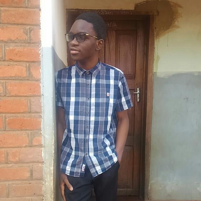 Benister Hymnz