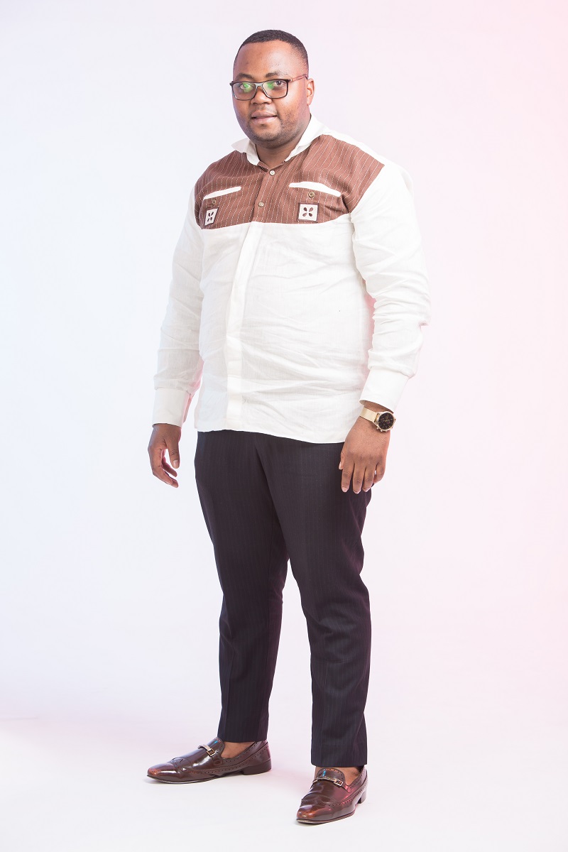 Mr Born Richie