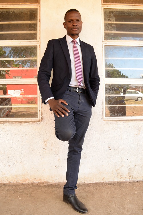 Minister Ken