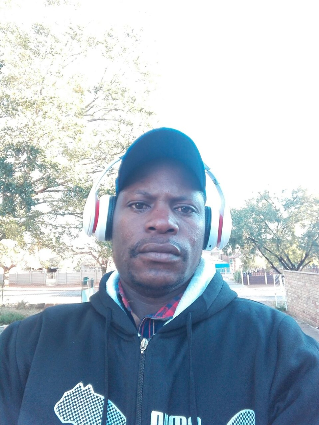 Arnold NyopoNyopo 