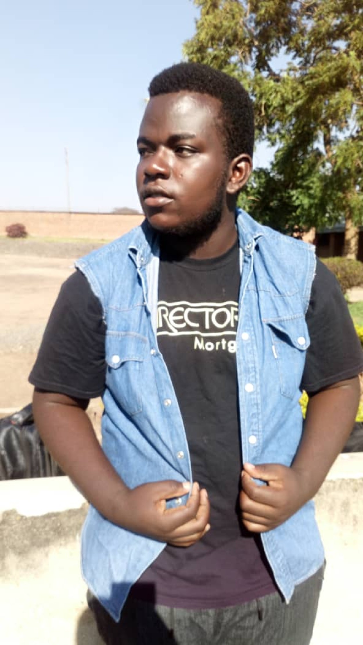 Anonymous Mcee 