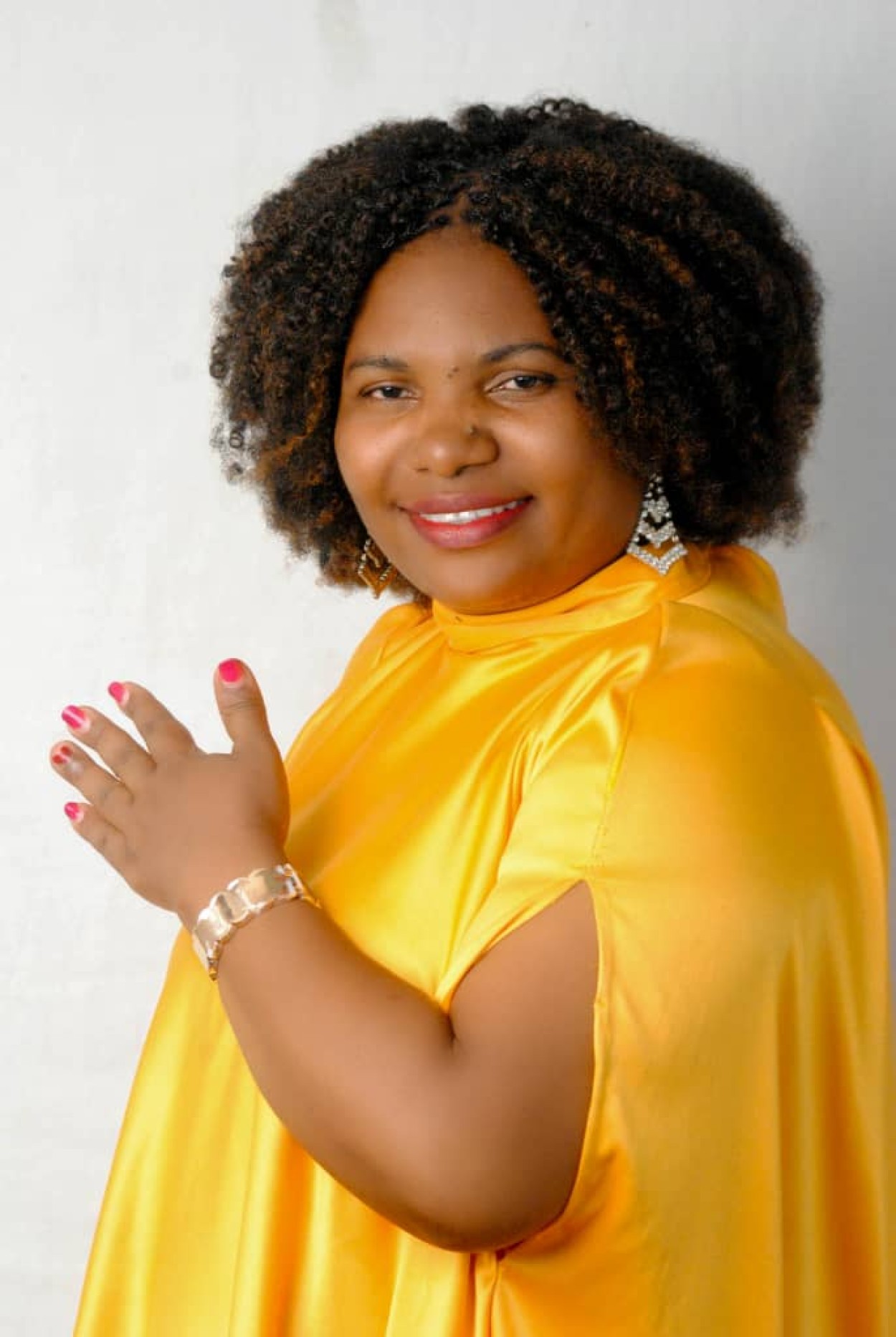 Gloria Kampingu Manong’a  